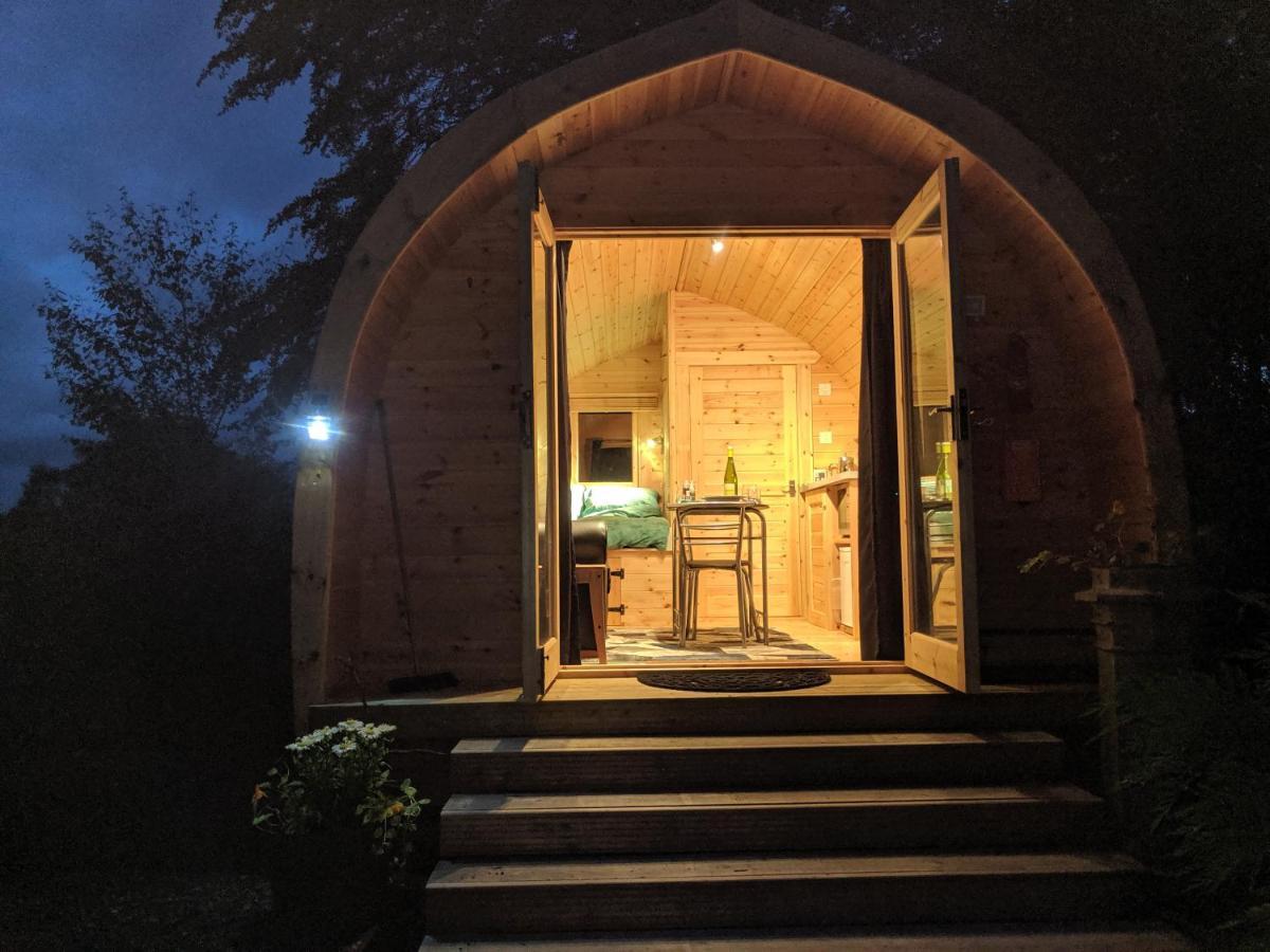 Glentruim Homestay B&B And Glamping Pods 牛顿莫尔 外观 照片