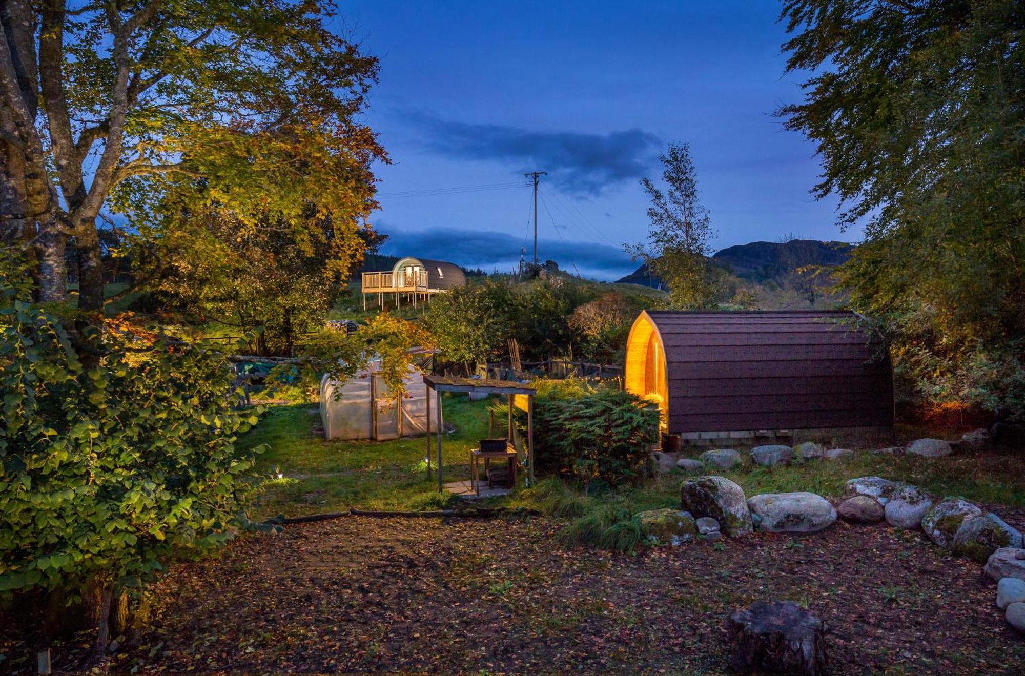 Glentruim Homestay B&B And Glamping Pods 牛顿莫尔 外观 照片